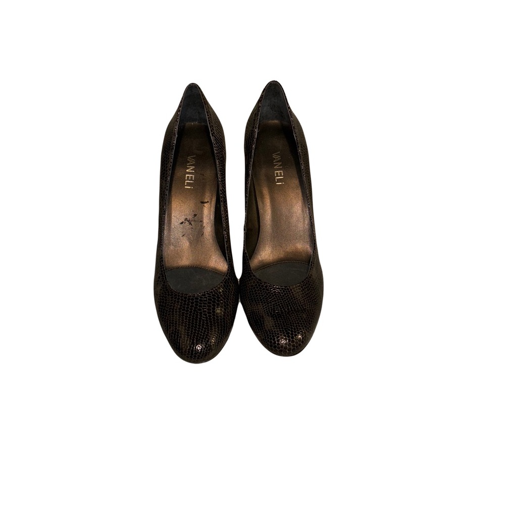 Vaneli Brown Snake Print Heels Size 9N low heel 3in. (Rare Find) - Picture 3 of 5